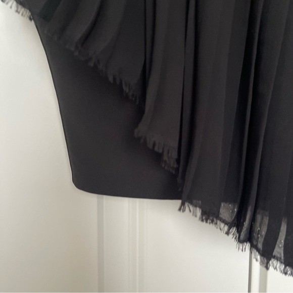 NICHOLAS black one shoulder crop top 🎄 Holiday Sale ✨ - Picture 4 of 8